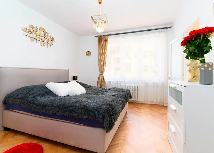 Luxury Kings Residence